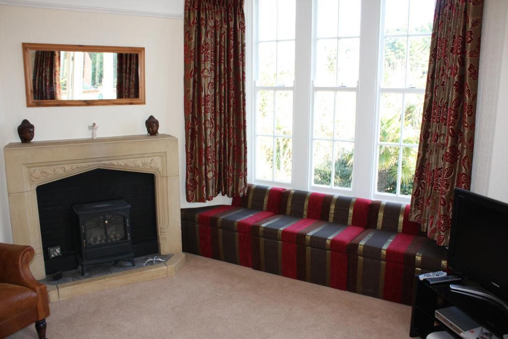 The Charterhouse Bed and Breakfast Torquay Exteriör bild